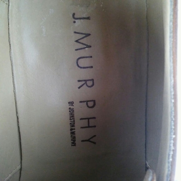 Men's Johnston & Murphy cap toe shoes. - Picture 3 of 5